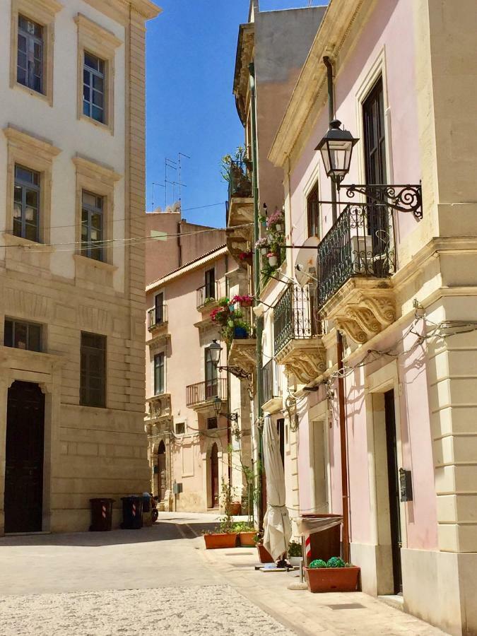 La Piazza By Wonderful Italy *
